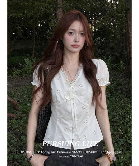 자카드 순면 원단 네리 소녀 센스 스트랩 레이스 레이스 자수 작은 꽃 허리 수축 거품 소매 맨위