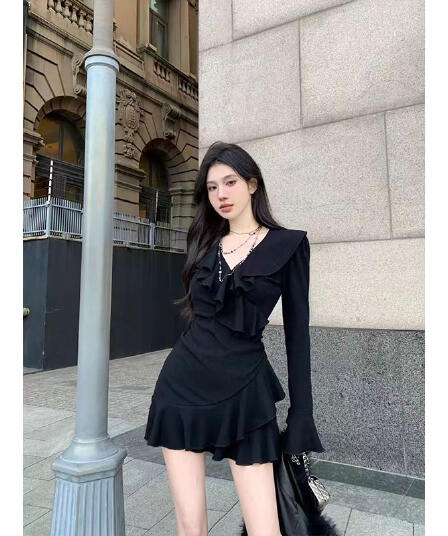 빛 요리 한 바람 v 칼라 프릴 미니 스커트 검정색 나팔 긴팔 허리 수축 디스플레이 몸 타이트 스커트 드레스