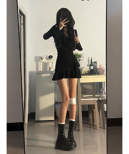 몸매 가꾸기 디스플레이 몸 작은 검은 드레스 깊은 v 칼라 프릴 긴팔 불규칙 인어 꼬리 핫걸 드레스