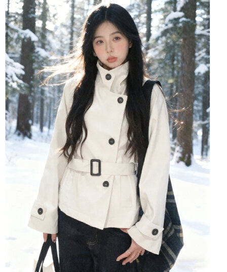 영국식 바람 스탠드 칼라 베이지 색 쇼트 스타일 바람막이 여성 허리 수축 슬림해 보이는 이중 버튼 벨트 재킷 디자인 센스