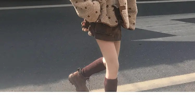 양털 스웨이드 자수 양면 코트 상세 이미지 19
