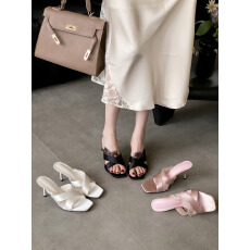 批发2025春季新款方头细跟高跟气质显瘦法式时尚性感美绝露趾女拖鞋