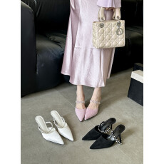 2026春季新款尖头细跟高跟气质显瘦法式时尚性感美绝女网红包头拖