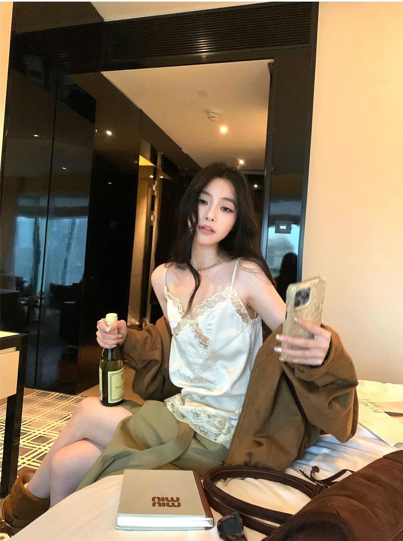 wuu2sweet 우 너무 달콤한 순수한 욕망 레이스 레이스 캐미솔 몸매 가꾸기 슬림해 보이는 이른 봄 착용 잡아라. 의류