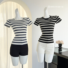 批发8uioio '海岸线环游记'圆领条纹短袖<b class='q'>t</b><b class='q'>恤</b>女春新款弹力修身显瘦上衣