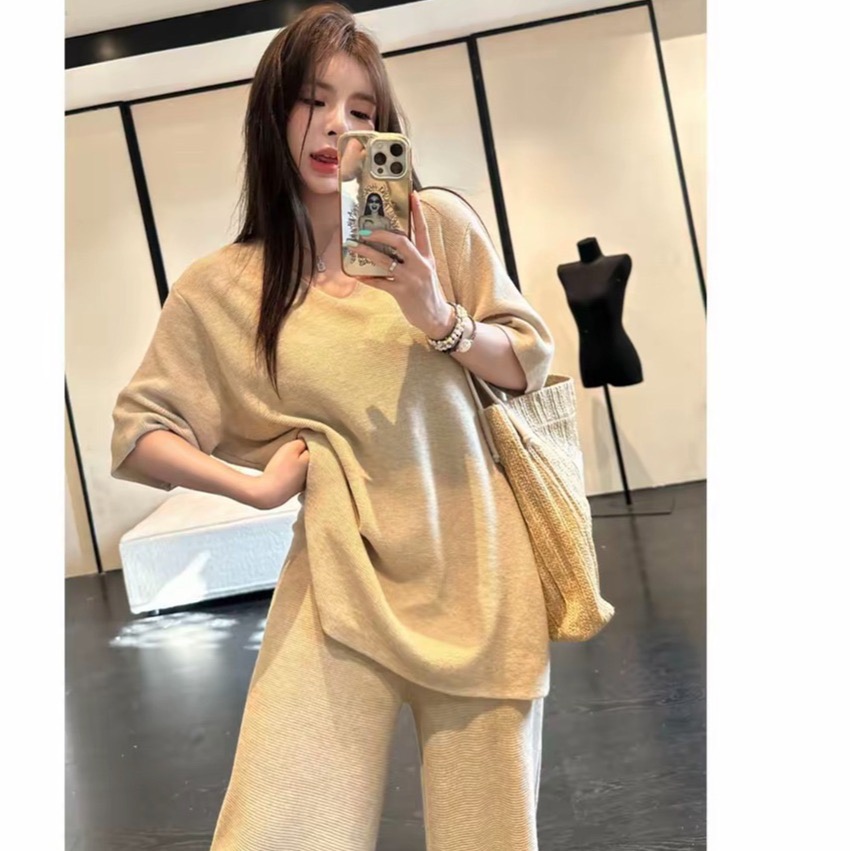 huihui 새로운 느긋한 와이드 레그 팬츠 세트 작은 대중 루즈핏 캐주얼 바람 반팔 한 부서 세트