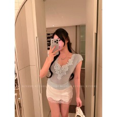 批发KIYOMI立体刺绣花朵V领修身薄款短袖针织衫春夏<b class='q'>羊绒</b>显瘦背心上衣