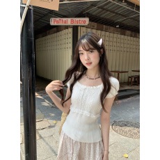 批发hollyii 韩系甜美花边拼接蕾丝方领百搭针织短袖上衣2026<b class='q'>春</b>夏新款