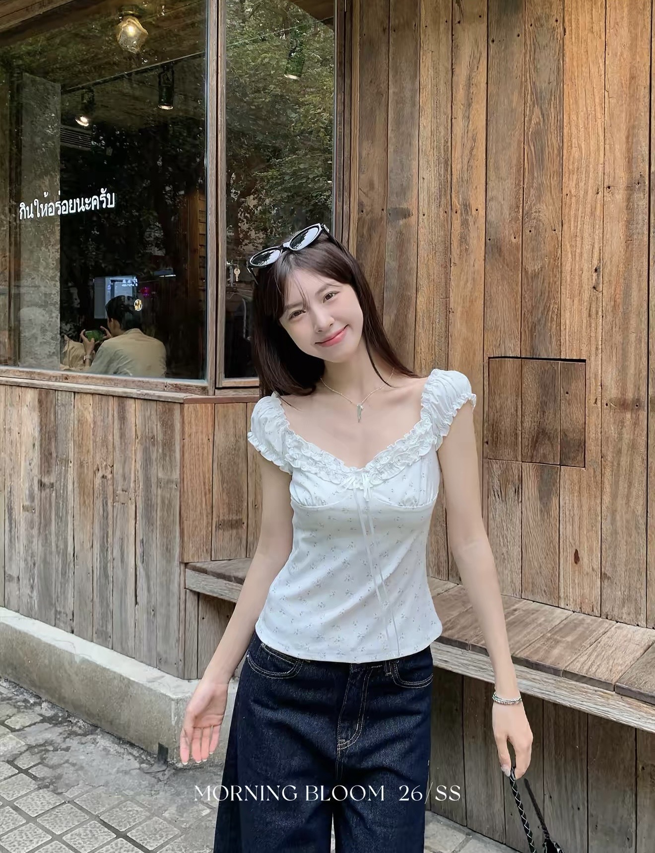 morning bloom 프랑스식 V넥 꽃무늬 반팔 티셔츠 여성 여름 한 부서 보트넥 프릴 쇼트 스타일 맨위