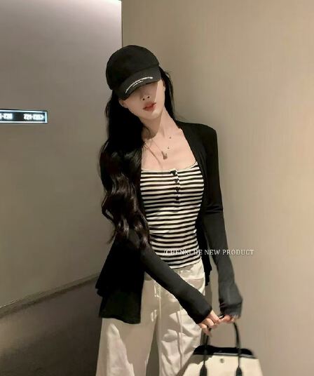 그는 아침 왕 튀김 세트 허리 수축 스트라이프 조끼 슬립 검정색 슬림해 보이는 카디건 코트