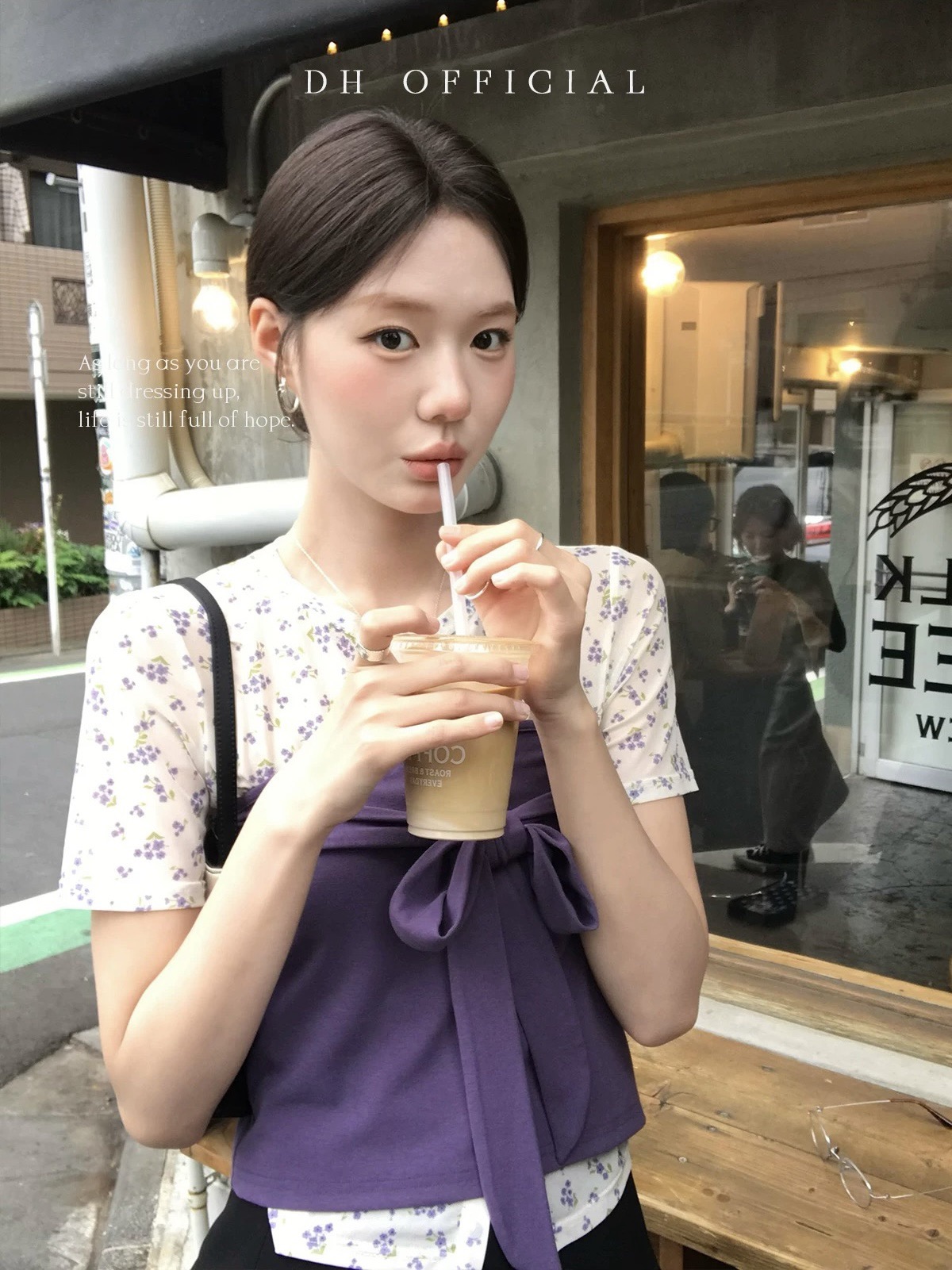 dh 대 꽃 객실 안개 언어 한 부서 작은 원 칼라 인사이드 가져 가라. 스택 착용 단색 스트랩 튜브탑 사실 두 조각 티셔츠 여성