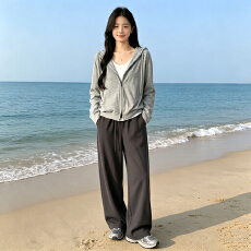 批发<b class='q'>大码</b>装秋季新款慵懒风假两件连帽外套显瘦百搭甜酷洋气休闲<b class='q'>上衣</b>女