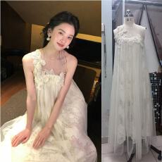 批发从一时刻花满枝轻奢感网纱无袖立体花朵连衣裙or上衣半裙<b class='q'>套装</b>