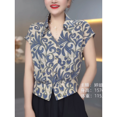 批发洋气减龄翻领印花衬衫女夏季2025新款高级感宽松显瘦休闲短袖上衣