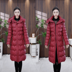 批发红色连帽羽绒棉服女2025冬季新款时尚<b class='q'>妈妈</b>装长款保暖加厚<b class='q'>棉衣</b>外套