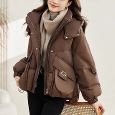 批发羽绒<b class='q'>棉服</b>短款2025新款宽松加厚冬季小个子保暖棉衣连帽外套