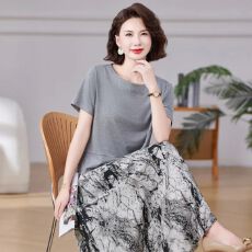批发时尚气质国风水墨印花套装女士夏装新款圆领T恤半身裙子两件套