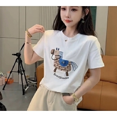批发<b class='q'>时尚</b>圆领卡通印花短袖T恤<b class='q'>女装</b>2026春季新款减龄洋气<b class='q'>休闲</b>百搭上衣