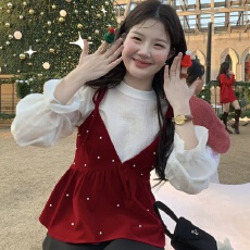 批发火火火限定氛围韩系氛围感珍珠v领<b class='q'>丝绒</b>吊带上衣<b class='q'>套装</b>