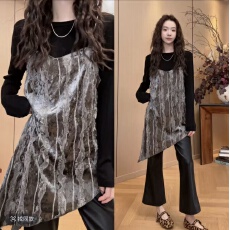 批发大码不规则丝绒钩花无袖吊带背心女早春胖mm显瘦遮肚内搭叠穿上衣