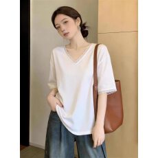 批发高级感V领蕾丝花边宽松T恤女夏季大码胖妹妹休闲百搭气质显瘦上衣