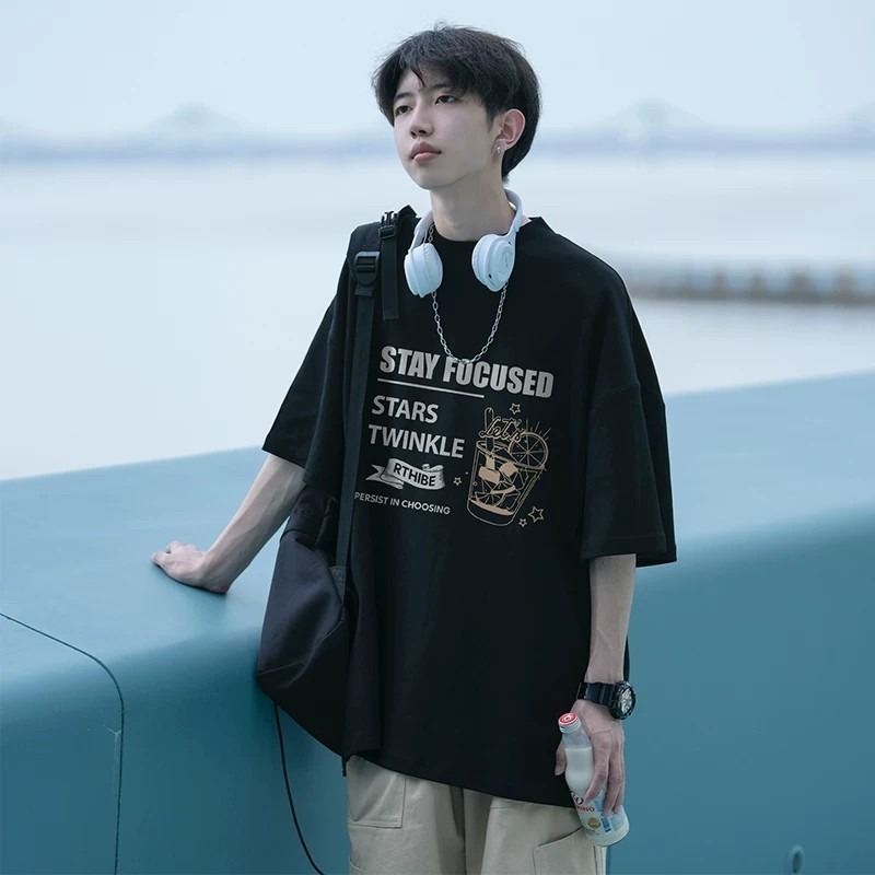 100 순면 여름 아메리칸 레트로 루즈핏 라운드 넥 반팔 티셔츠 2025 새로운 조수 브랜드 트렌드 커플 반소매