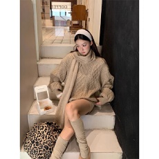 批发时尚套装 秋<b class='q'>冬</b>新款韩系保暖长袖配围巾时尚套装