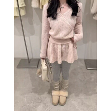 批发韩系温柔风V领交叉针织毛衣半身裙帘两件套女<b class='q'>秋</b>冬季简约显瘦套装