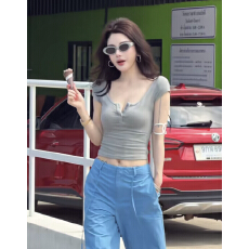 批发纯欲紧身正肩短袖短款纽扣上衣美式辣妹T恤