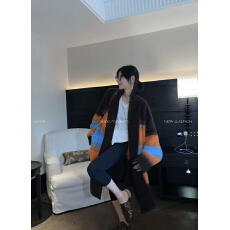 批发<b class='q'>复古</b>撞色条纹慵懒拍照出片长款毛衣开衫女