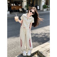 批发女童<b class='q'>夏</b>装套装2026新款洋气中大童休闲运动网红两件套<b class='q'>夏</b>季女孩衣服