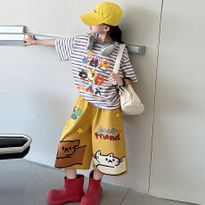 批发女童<b class='q'>夏</b>季套装大儿童潮酷穿搭短袖T恤女孩<b class='q'>夏</b>装涂鸦阔腿裤两件套潮