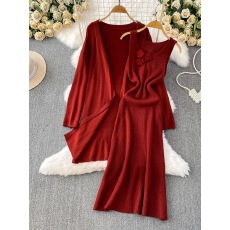 批发韩国温柔风粉色<b class='q'>中长</b>款针织开衫外套+名媛气质立体花朵<b class='q'>连衣裙</b>套装