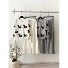 批发圆领常规款提花针织<b class='q'>开衫</b>长袖➕长裤套装宽松轻奢设计秋冬款