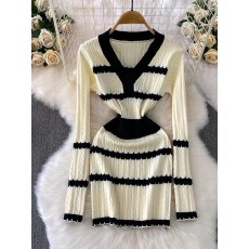 批发温柔风气质穿搭chic<b class='q'>条纹</b>麻花V领<b class='q'>连衣裙</b>女2025冬季收腰针织毛衣裙