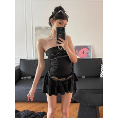 批发纯欲荷叶边一字肩连衣裙女秋季<b class='q'>新款</b>个性气质设计感蛋糕蓬蓬百褶裙