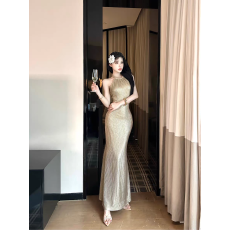 批发法式气质名媛御姐风挂脖<b class='q'>连衣裙</b>女高级感修身显瘦包臀短裙礼服裙子