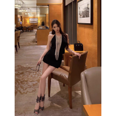 批发纯欲性感风水钻流苏挂脖<b class='q'>吊带</b><b class='q'>背心</b>女秋季新款收腰显瘦时尚内搭上衣