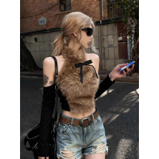 批发设计感时髦粉色挂脖式毛毛小背心女2025新款钓系姐感露肩百搭上衣