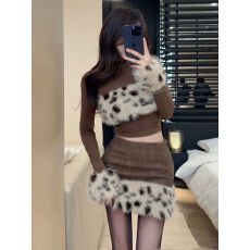 批发豹纹毛毛连衣裙女秋冬纯欲性感<b class='q'>包臀裙</b>半高领打底内搭裙子新年战袍