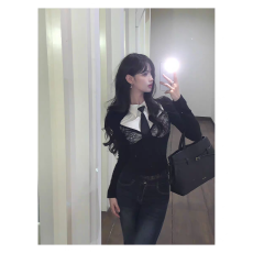 批发纯欲甜辣蕾丝拼接修身显瘦撞色假两件<b class='q'>打底衫</b>秋冬季内搭长袖上衣女