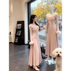 批发法式千金风蕾丝边针织连衣裙子女高级感收腰气质内搭毛毛长裙<b class='q'>秋</b>冬