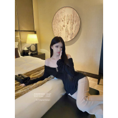 批发纯欲风辣妹一字肩<b class='q'>长袖</b>打底衫<b class='q'>女</b>秋冬新款掐腰显瘦性感露锁骨小上衣