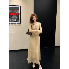 批发法式高级感V领绑带蕾丝长袖<b class='q'>连衣裙</b>女2025秋季新款<b class='q'>修身</b>气质长裙子