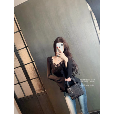 批发纯欲辣妹蕾丝拼接打底衫女内搭设计感秋冬荷叶边修身喇叭长袖<b class='q'>上衣</b>