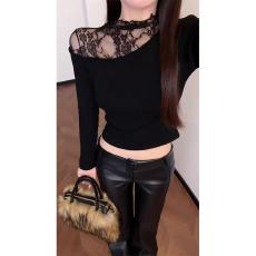 批发纯欲甜辣妹白色蕾丝打底衫女内搭设计感不规则拼接长袖<b class='q'>上衣</b>秋冬款