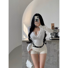 批发白色纯欲蕾丝拼接v领长袖t恤女秋季辣妹性感低胸修身内搭短款上衣