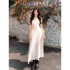 批发白色吊带碎花<b class='q'>连衣裙</b>子女装夏季2026新款温柔法式气质海边度假长裙