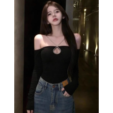 批发纯欲性感一字肩镂空上衣女秋冬名媛镶钻长袖t恤显身材<b class='q'>打底衫</b>内搭