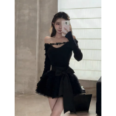 批发一字肩蕾丝拼接长袖针织衫女冬季黑色套装蝴蝶结<b class='q'>蓬蓬</b>半身裙两件套